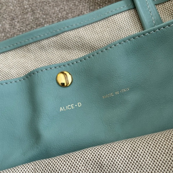 ✨ALICE D Relax Hampton Made in Italy Canvas & Leather Tote - Picture 2 of 14